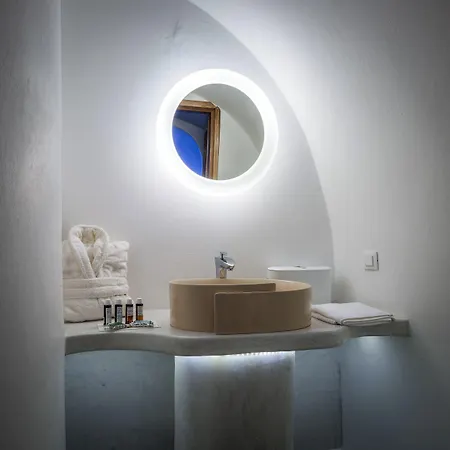 Elite Luxury Oia