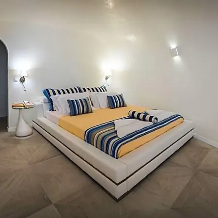 Elite Luxury *