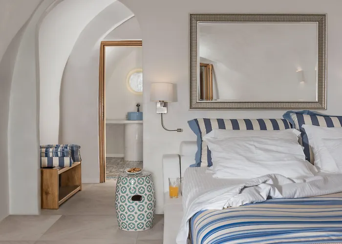 Elite Luxury Holiday home Oia (Santorini)